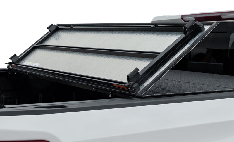 Access LOMAX Pro Series 2022+ Rivian R1T 4ft 6in Bed (w/ OEM Tonneau Track) Cover -Blk Diamond Mist