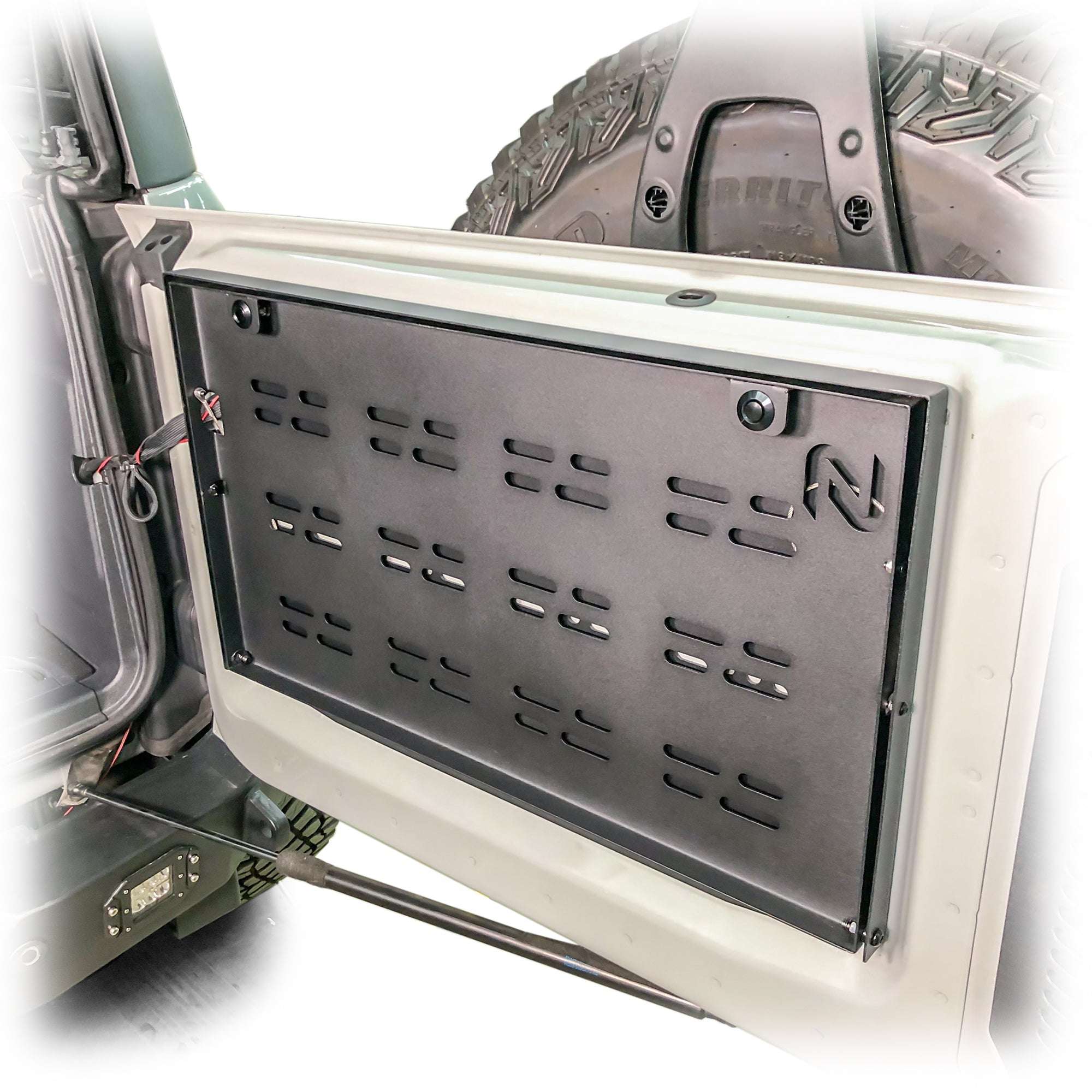 Turn Offroad Fold-Out Trail Table for Ford Bronco