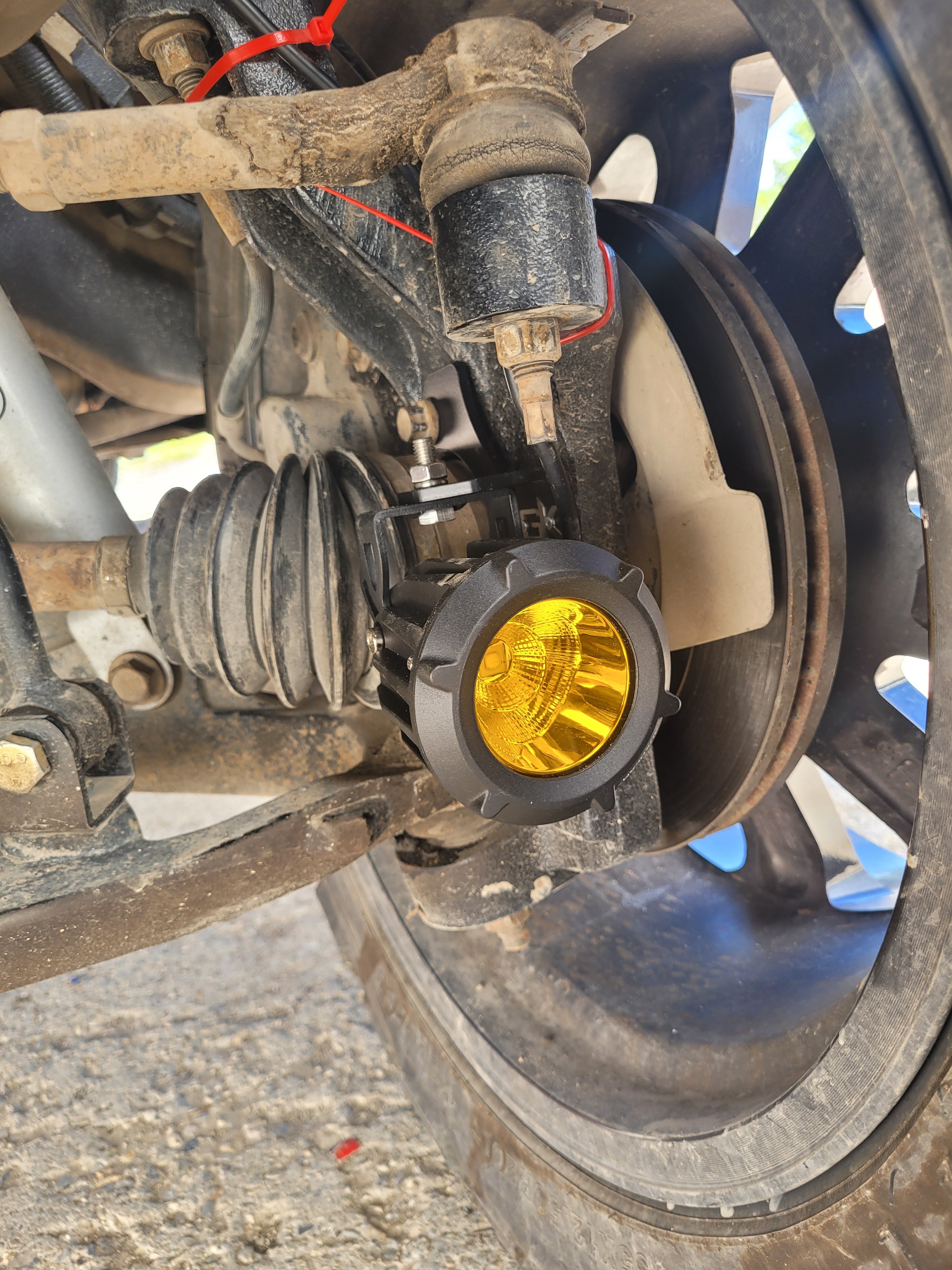 Chevy/GMC 1500 Steerable Knuckle Pod Light Mounts (1999-2019) By Gatekeeper Off-Road