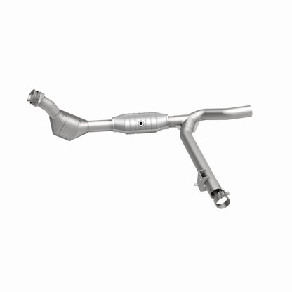 MagnaFlow Conv DF 99-00 F-150 4.2L V6 2WD P/