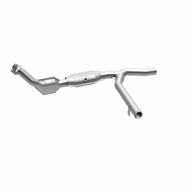 MagnaFlow Direct Fit Catalytic Converter 00-01 Ford F-150 4.6L 2wd