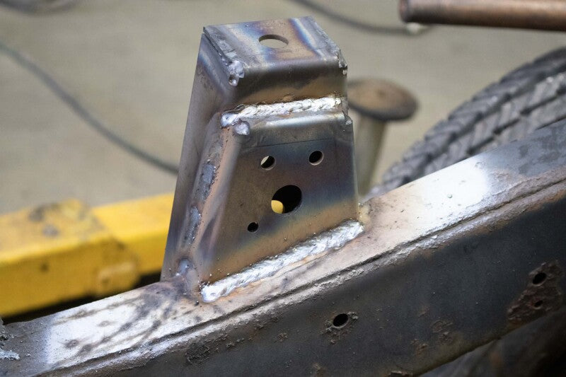 Rust Buster 88-95 Toyota Pickups Raised Bed Mounts- (Right)