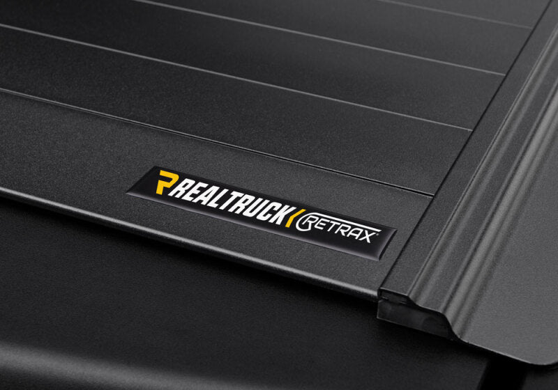 Retrax 07-13 Chevy/GMC Long Bed - DUALLY ONLY - 1500 / 07-14 2500/3500 RetraxPRO MX