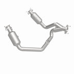 MagnaFlow 19-24 Ram 1500 5.7L OEM Grade Federal/EPA Compliant Direct-Fit Catalytic Converter
