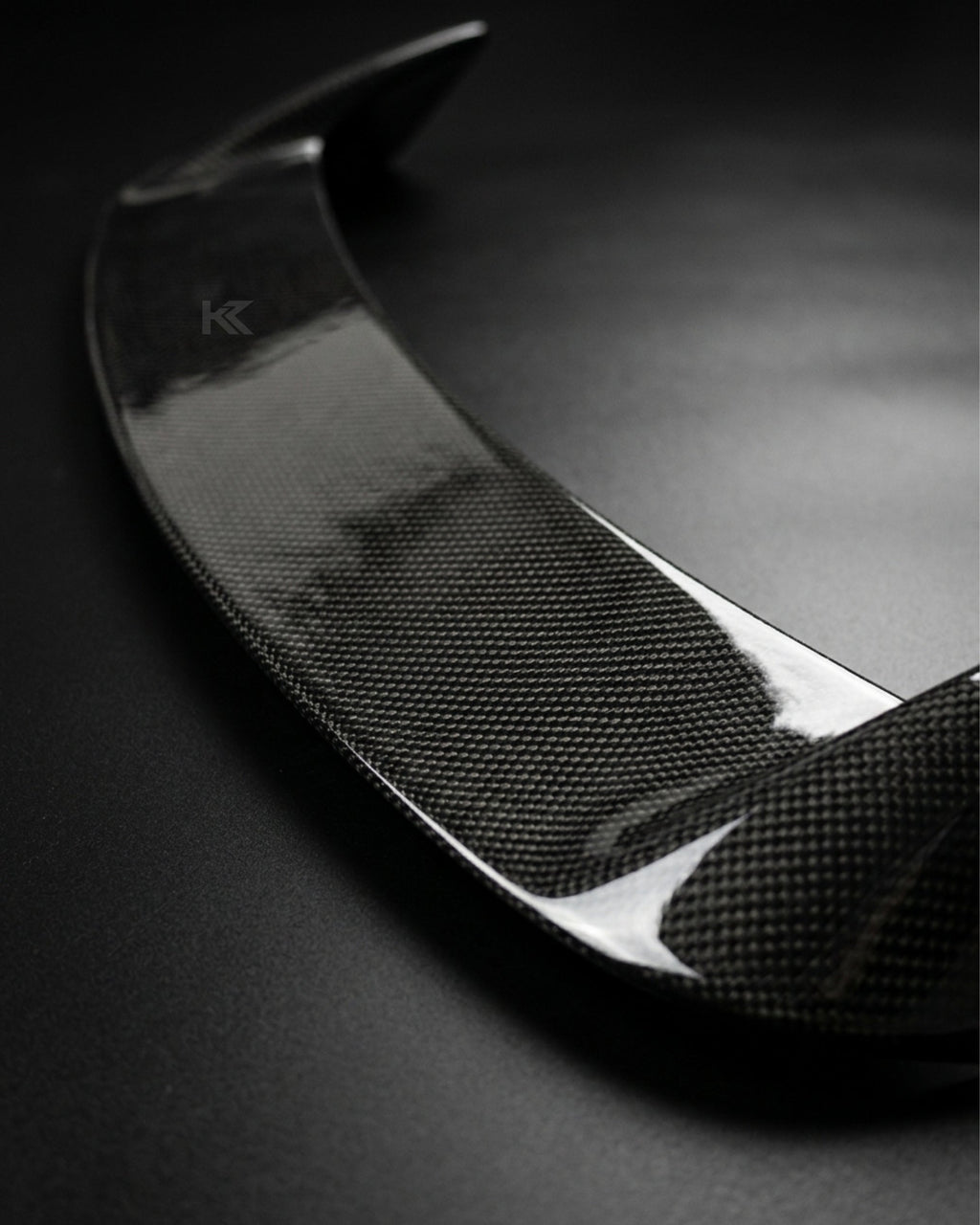 Audi Q3 (8U) Carbon Fiber Rear Roof Spoiler – Sport Style (2012–2017 4-Door)