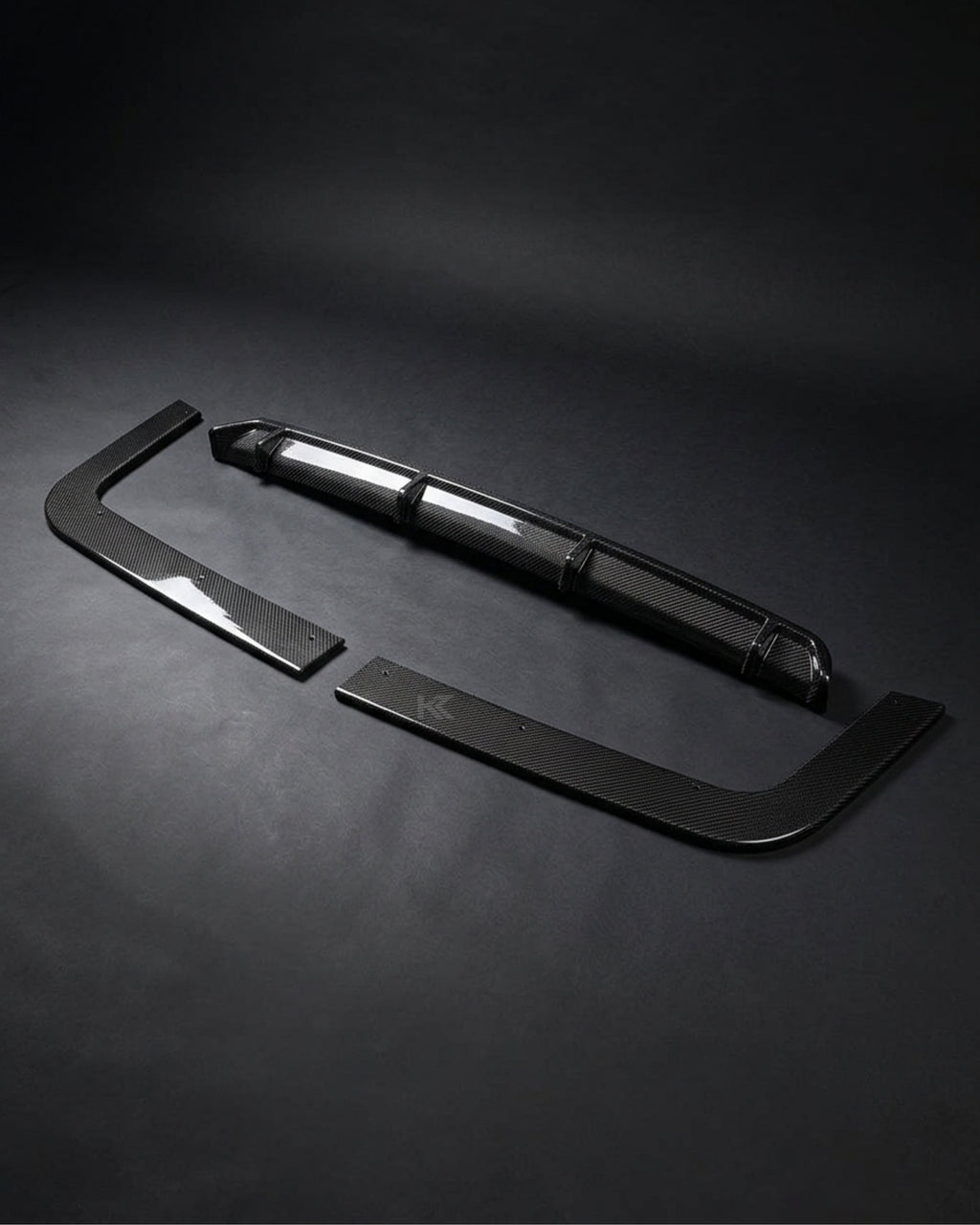 VW Transporter T6 Carbon Fiber Rear Bumper Lip Extension – Gloss Black (2015–2020)