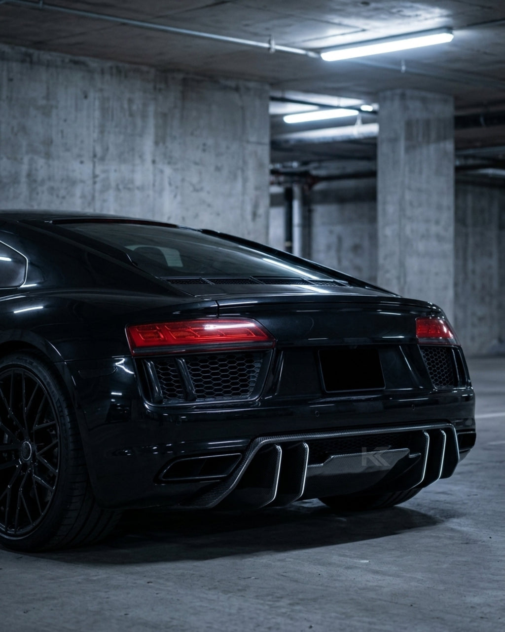 Audi R8 V10 Coupe 4S Gen 2 Dry Carbon Fiber Custom-Style Rear Bumper Lip Diffuser 2016 - 2018