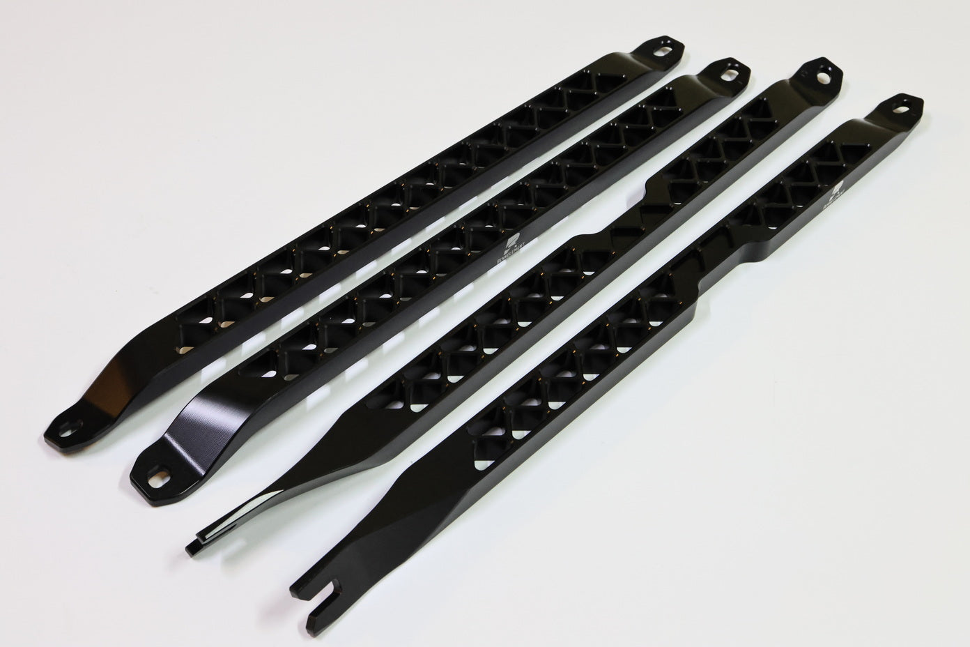 IRL BMW G05 X5 X6 x7 40I M50i M60iStrut Braces