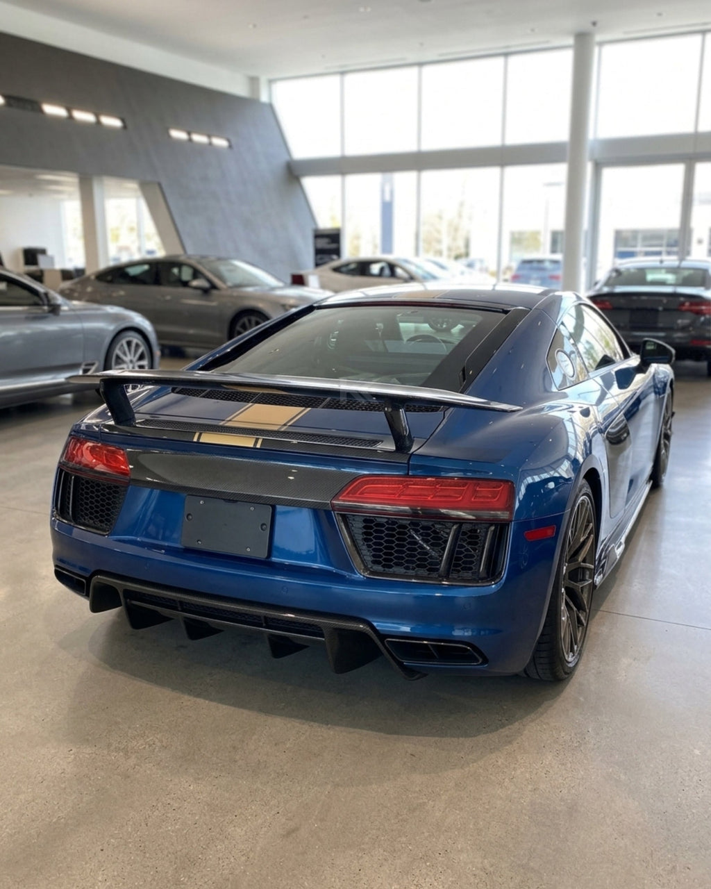 Audi R8 V10 Coupe 4S Gen 2 Dry Carbon Fiber Custom-Style Ducktail Rear Wing Spoiler 2016 - 2018