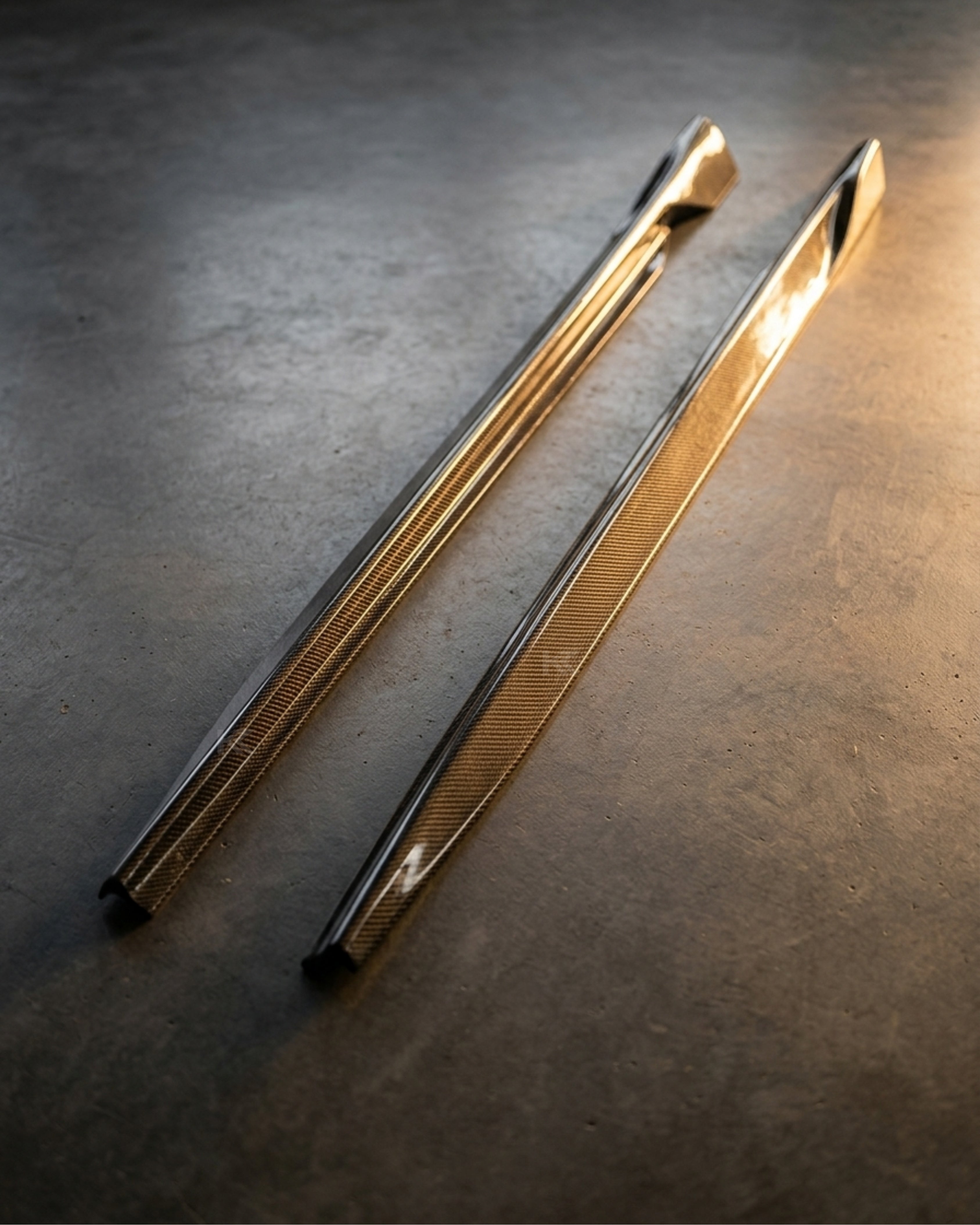 VW Arteon Carbon Fiber Side Skirt Winglets – Hatchback (2019–2020)