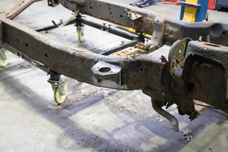 Rustbuster Front Cab Mount Right Side