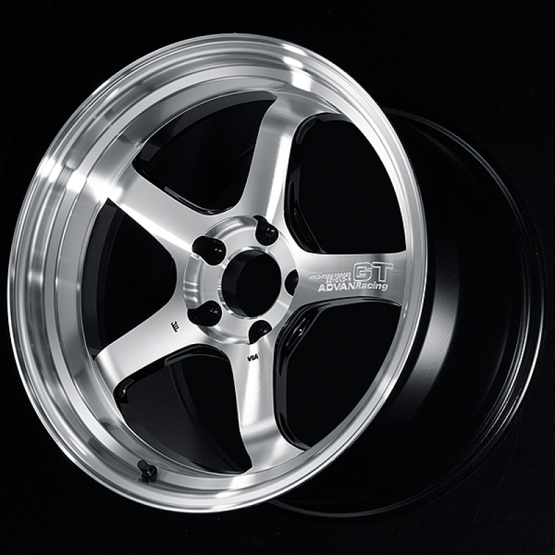 Advan GT Beyond-R 18X9.5 / +22 Offset / 5x120 BC / 72.5mm Bore / Machining and Diamond Cutting