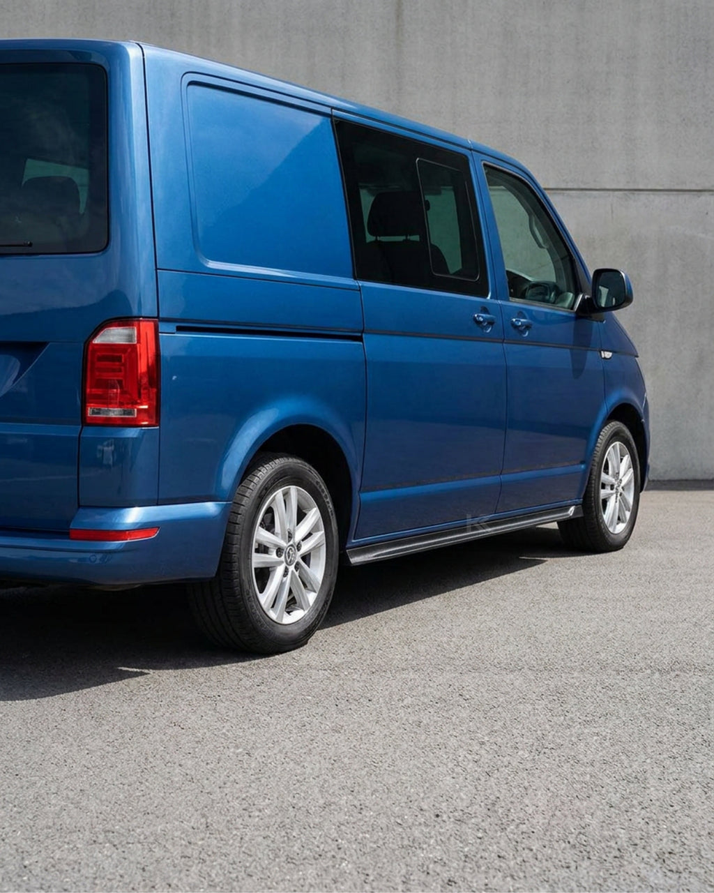 Carbon Fiber Side Skirt Extensions for VW Transporter T6 / Multivan / Caravelle (2015–2020)