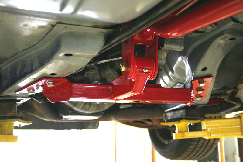 UMI Performance 82-92 GM F-Body Tunnel Mounted Trq. Arm Fits T5 TH350- No Loop - Red