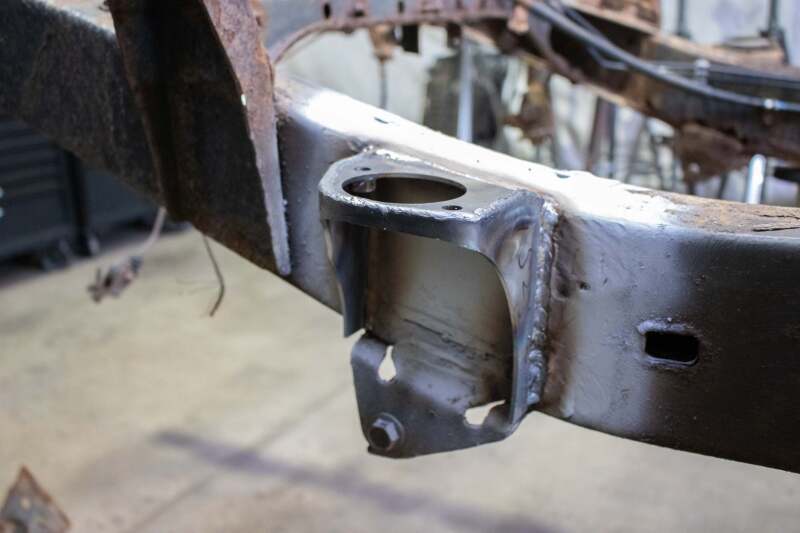 Rust Buster 95-04 Toyota Tacoma Rear Cab Mount - Left Side