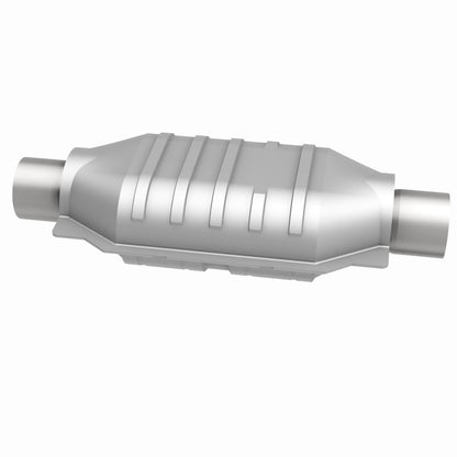 MagnaFlow Conv Univ 2.25in Inlet/Outlet Center/Center Oval 12in Body L x 7in W x 16in Overall L