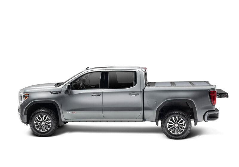 UnderCover 19-23 Chevy/GMC Silverado/Sierra 69.6in Fusion Bed Cover - North Sky Blue Metallic