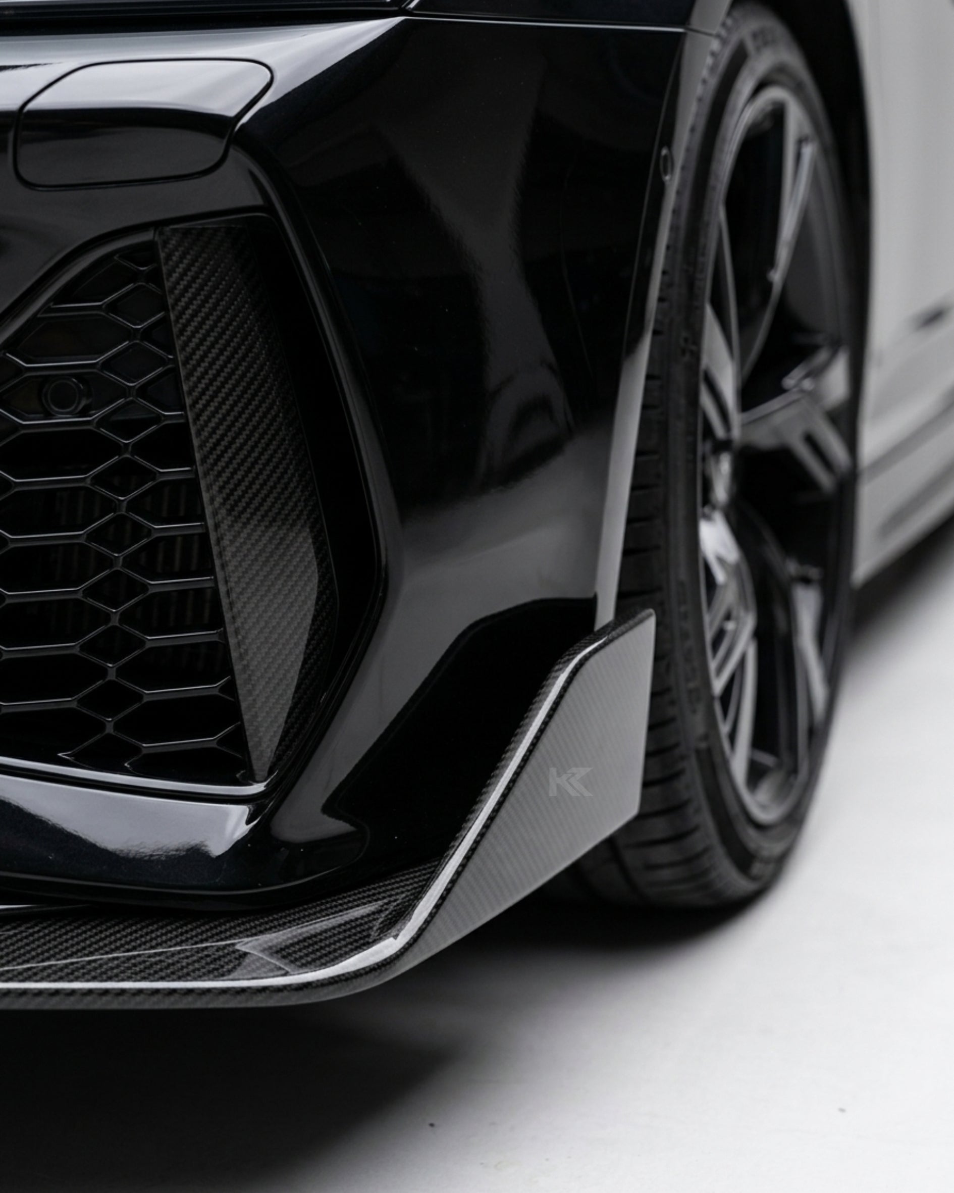 Audi RS6 C8 Avant Wagon Pre-Preg Dry Carbon Fiber Front Bumper Lip Spoiler 2019 - 2021