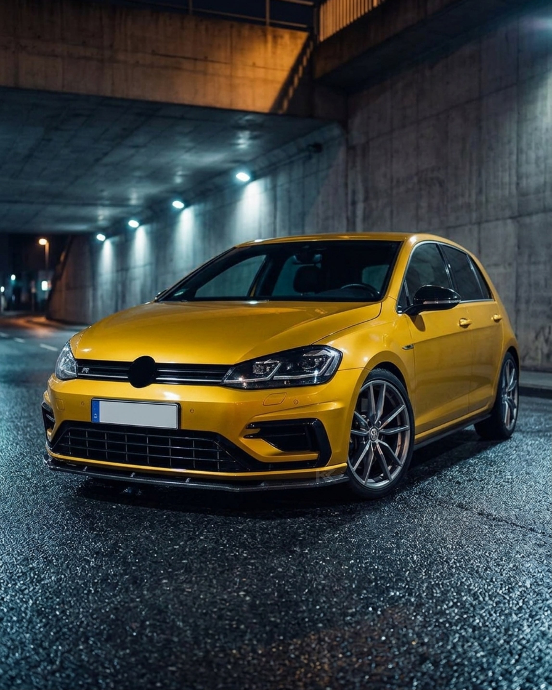 VW Golf MK7.5 R / R-Line Carbon Fiber Front Lip – A-Style Splitter (2018–2019)