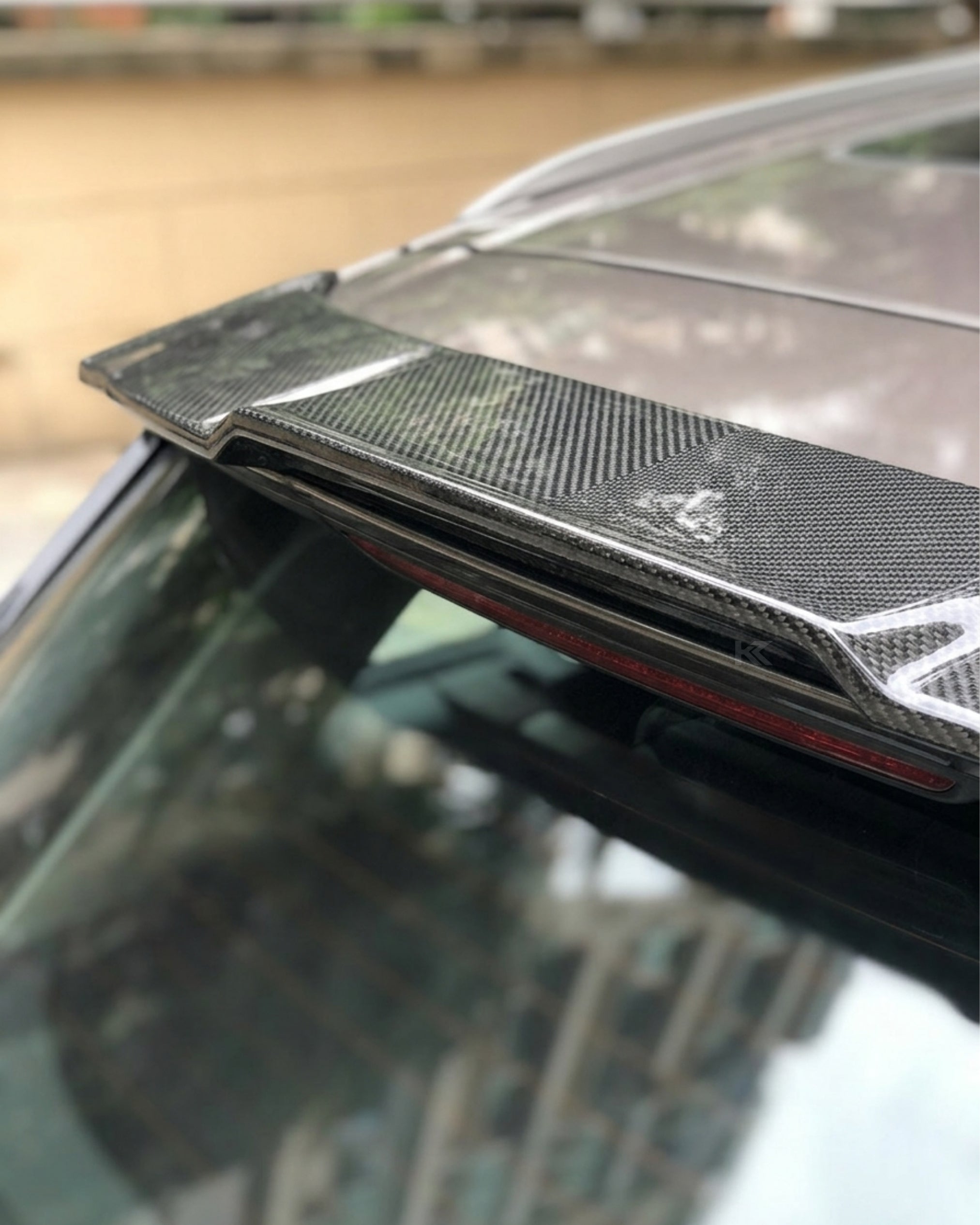 Audi Q7 / SQ7 (4M) Carbon Fiber Rear Roof Spoiler – S-Line Style (2016–2018)