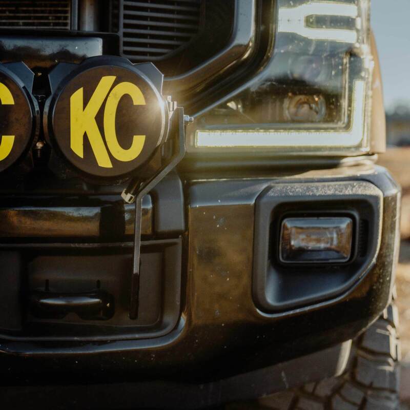 KC HiLiTES 2017+ Ford Super Duty Gravity LED Pro6 7-Light Bar Kit - Front Bumper