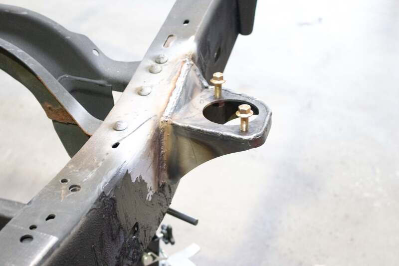 Rustbuster Rear Cab Mount Right Side