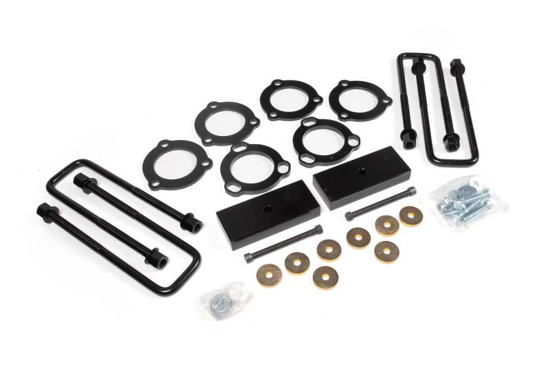 Zone Offroad 06-25 Toyota Hilux 1.5in Front/1in Rear Suspension Lift Kit