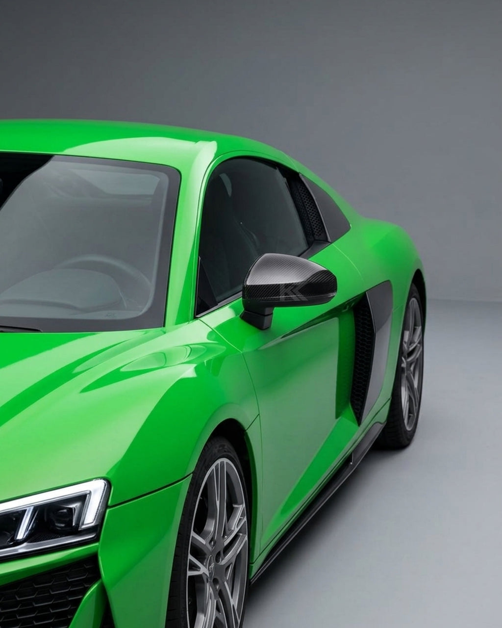 Prepreg Dry Carbon Fiber R8 Mirror Cover Cap Rearview for Audi R8 V10 2023