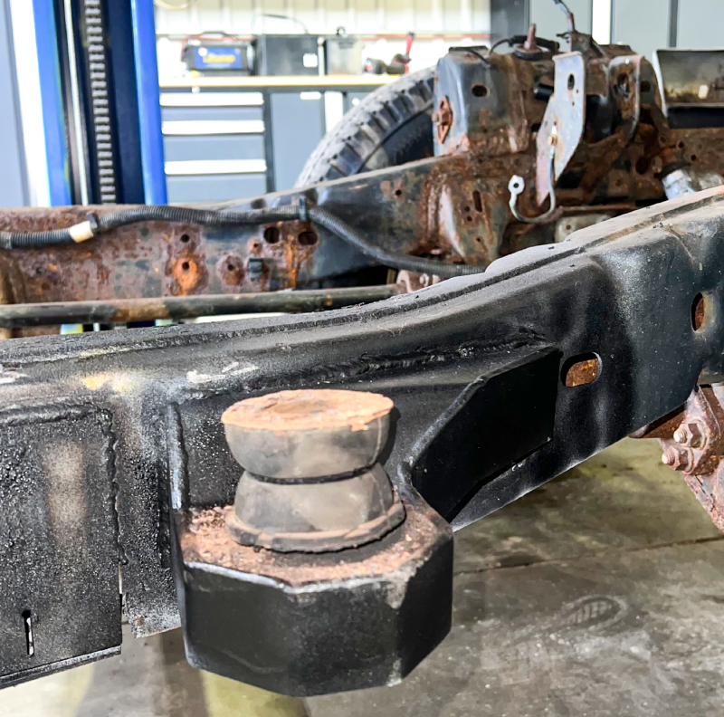 Rust Buster 2004-2012 Chevy Colorado & GMC Canyon Front Cab Body Mount - Right
