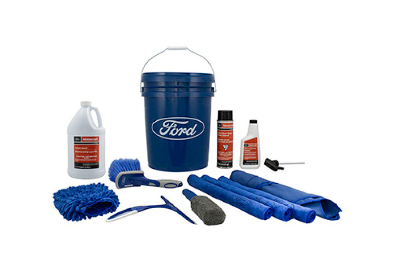 Ford Racing Ford Exterior Cleaning Kit (Aerosol)