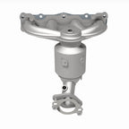 MagnaFlow 13-17 Hyundai Santa Fe Sport 2.4L Direct Fit Catalytic Converter