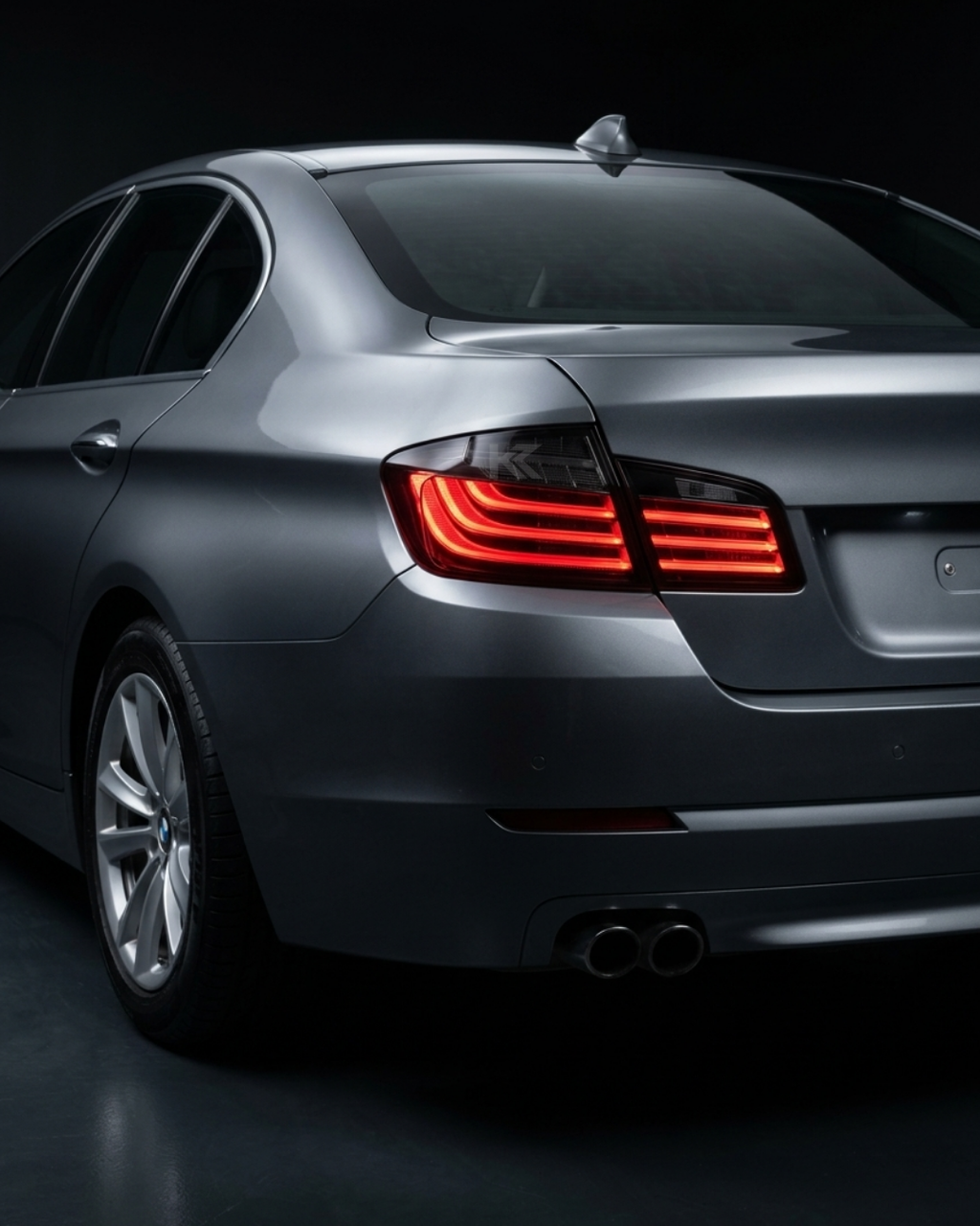 BMW 5-Series F10 BlackLine Style Tail Lights 2011-2017