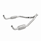 MagnaFlow Direct Fit Catalytic Converter 94-95 Disc./Defender 3.9L