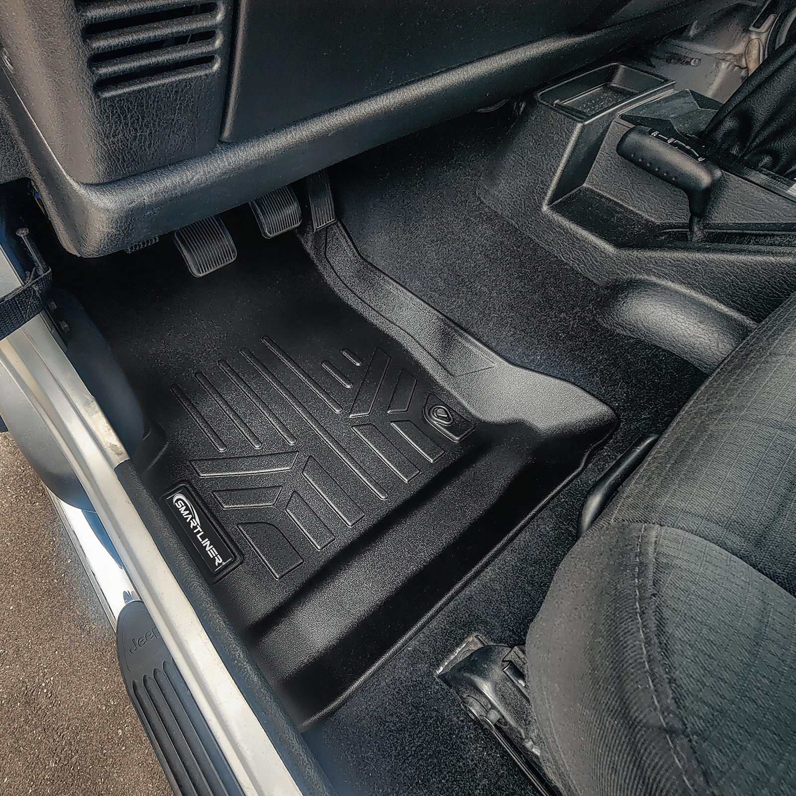 SMARTLINER Custom Fit Floor Liners For 1997-2006 Jeep Wrangler (2 door model)