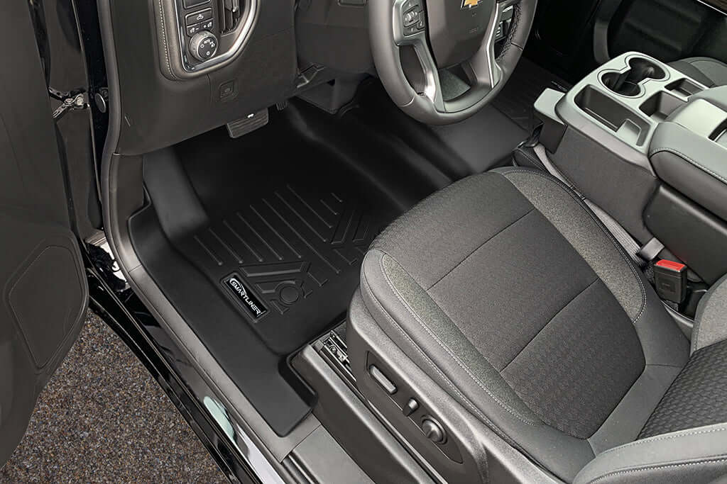 SMARTLINER Custom Fit Floor Liners Compatible With 2020-2025 Chevrolet Silverado 2500 HD | 3500 HD (Double Cab|Carpeted Flooring|1st Row Bench Seat|With Over the Hump Coverage|without 2nd Row Underseat Storage)