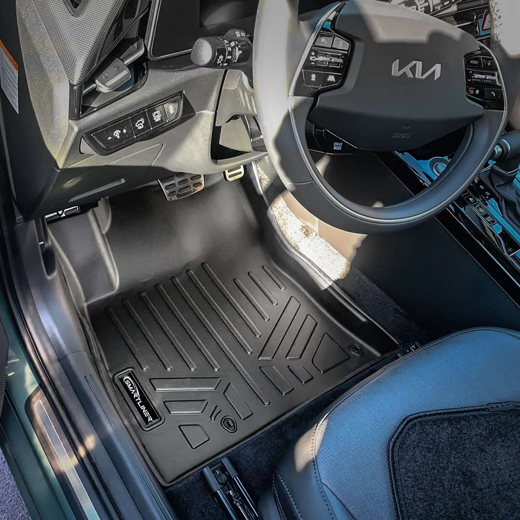 SMARTLINER Custom Fit Floor Liners For 2022-2025 Volkswagen Taos (FWD Models)