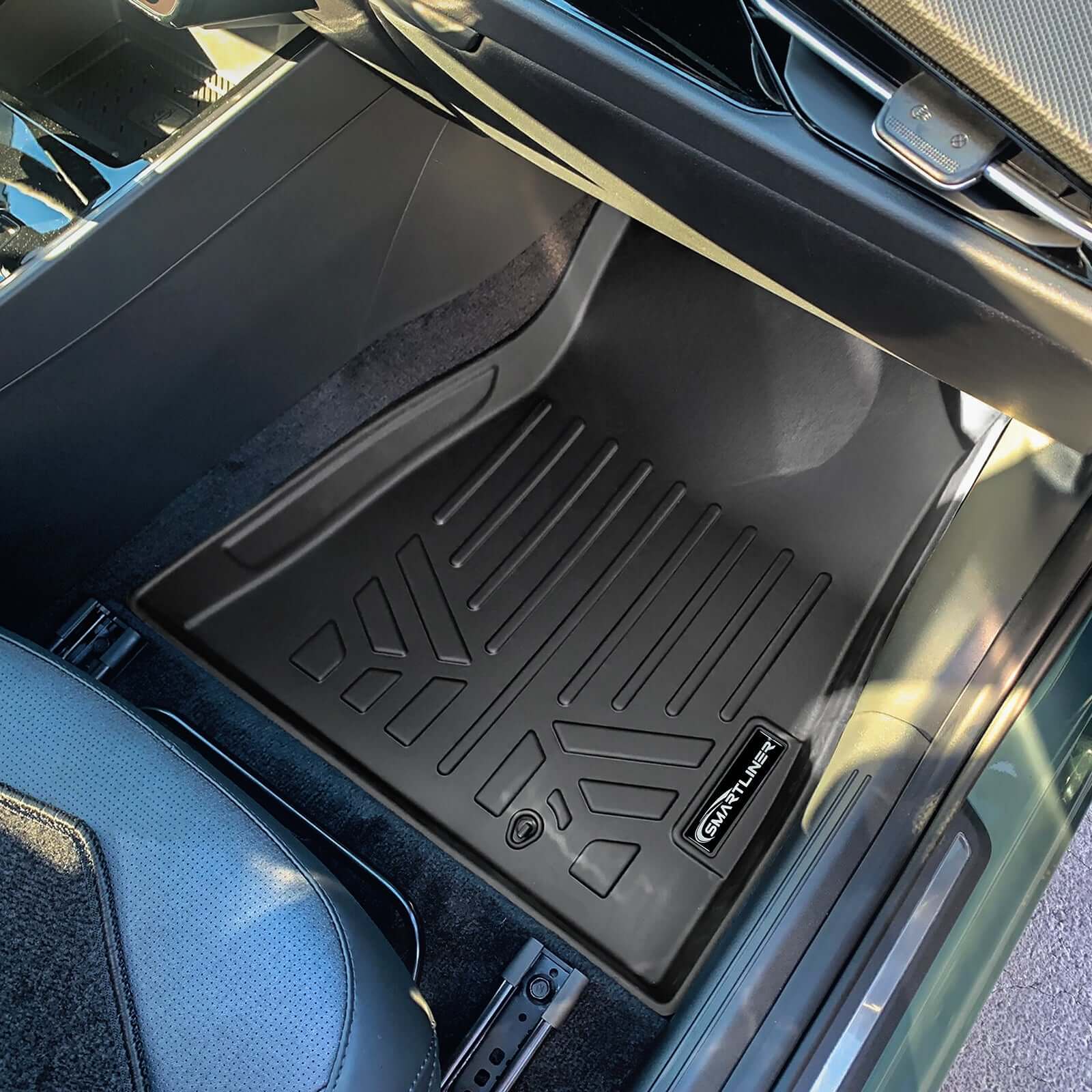 SMARTLINER Custom Fit Floor Liners For 2023-2025 Kia Niro Hybrid (Does NOT fit PHEV Models)(With Dual Cargo Tray)