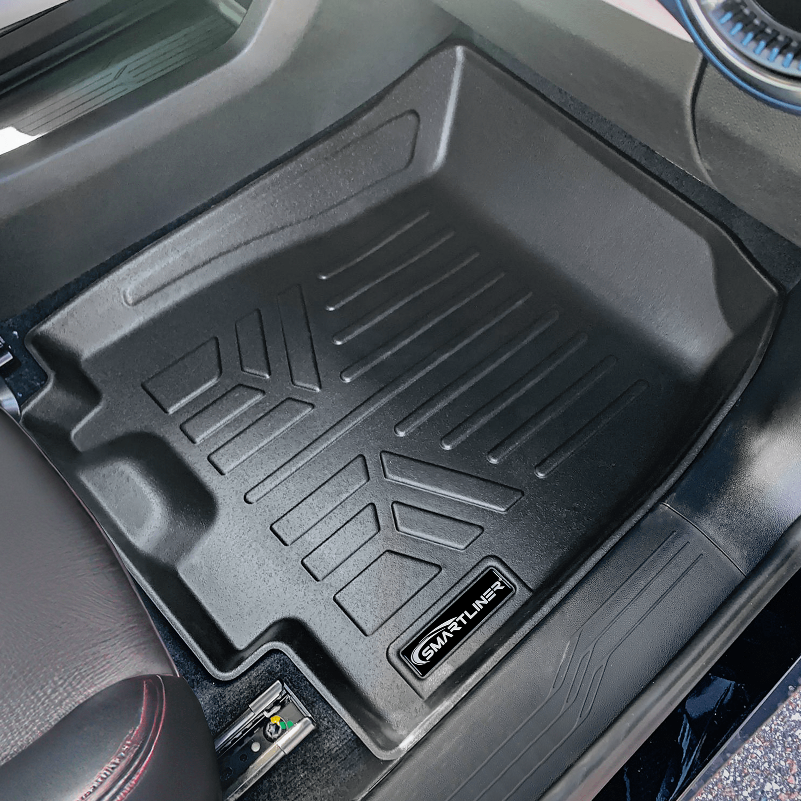 SMARTLINER Custom Fit Floor Liners For 2024-2025 Chevrolet Equinox EV