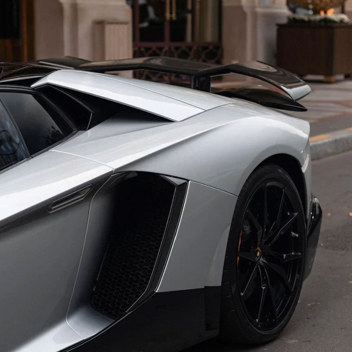 Dry Carbon Fiber Rear Wing for Lamborghini Aventador LP700 LP720 LP750 by Stratec Systems