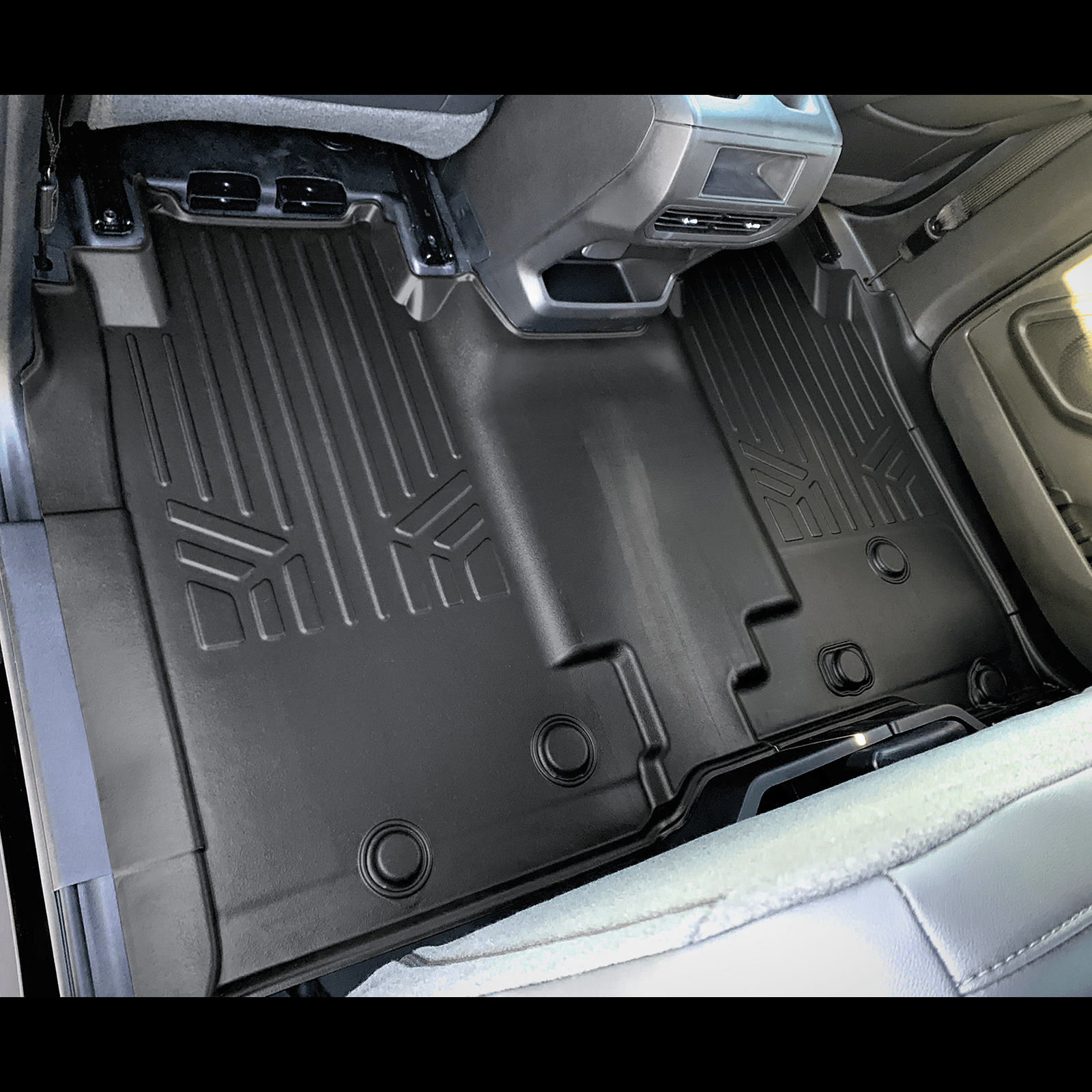 SMARTLINER Custom Fit Floor Mat Liner Set Compatible With 2024 Chevrolet Silverado EV Fits Vinyl floor Bucket Seat models, 3WR (Work Truck Trim)