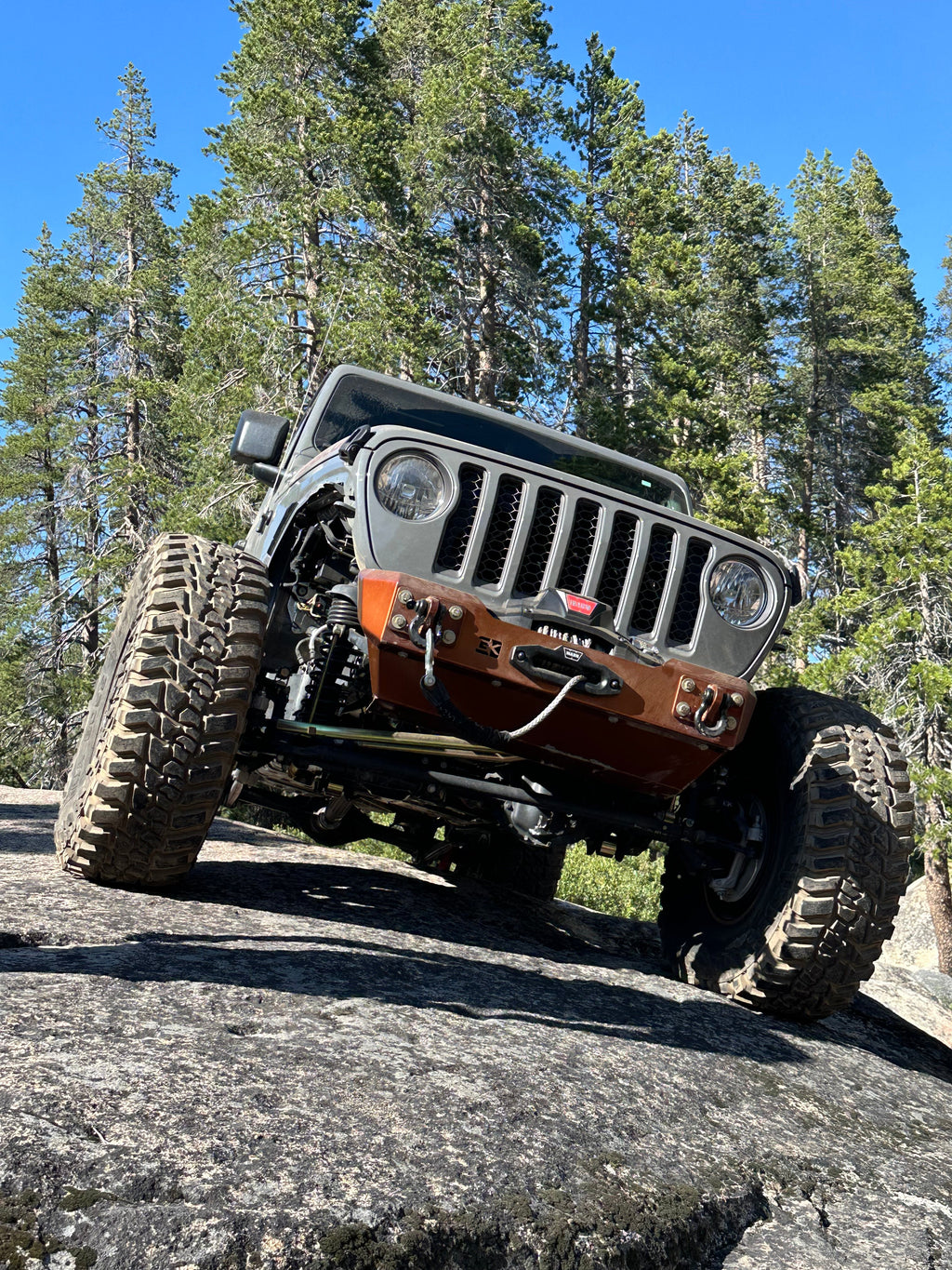 Gauntlet Front Bumper w/Winch Plate for Jeep JL/JT  (2018-2024) By Gatekeeper Off-Road