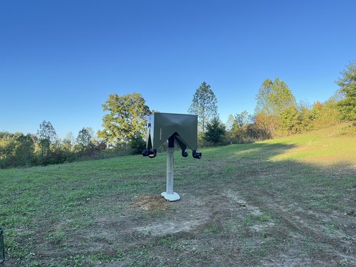 Coonless Deer Feeder