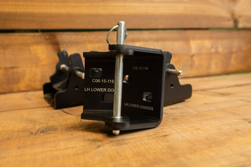 FDF RaceShop Corvette C5/C6 Light Weight Quick Disconnect Door Hinges