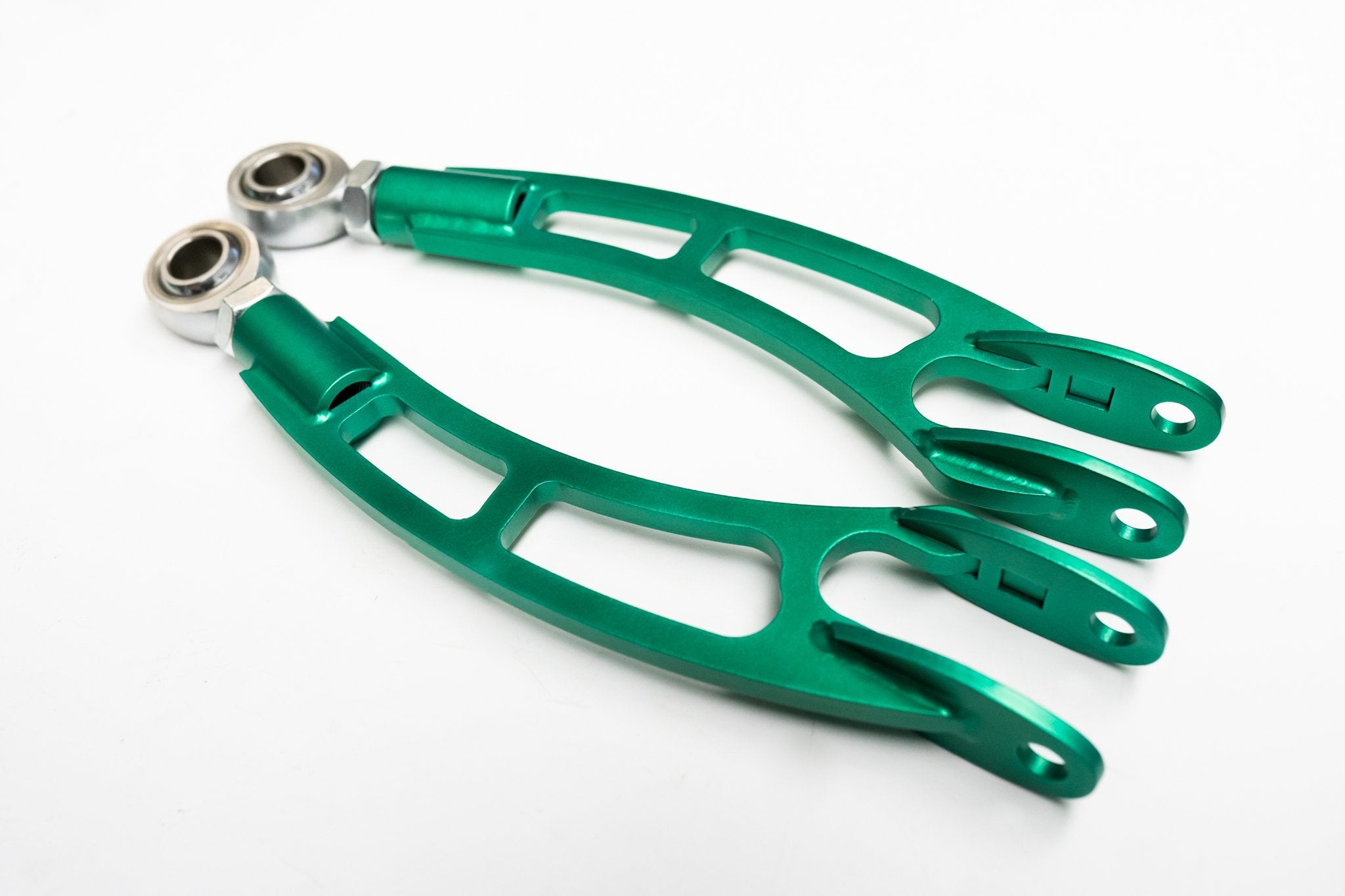 FDF RaceShop Nissan R35 GTR Rear Traction Arms