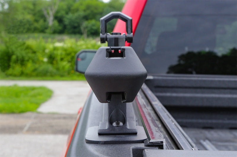 Dee Zee 04-23 Ford F-150/Super Duty Hex Series Side Rails - Texture Black 5 1/2Ft Bed