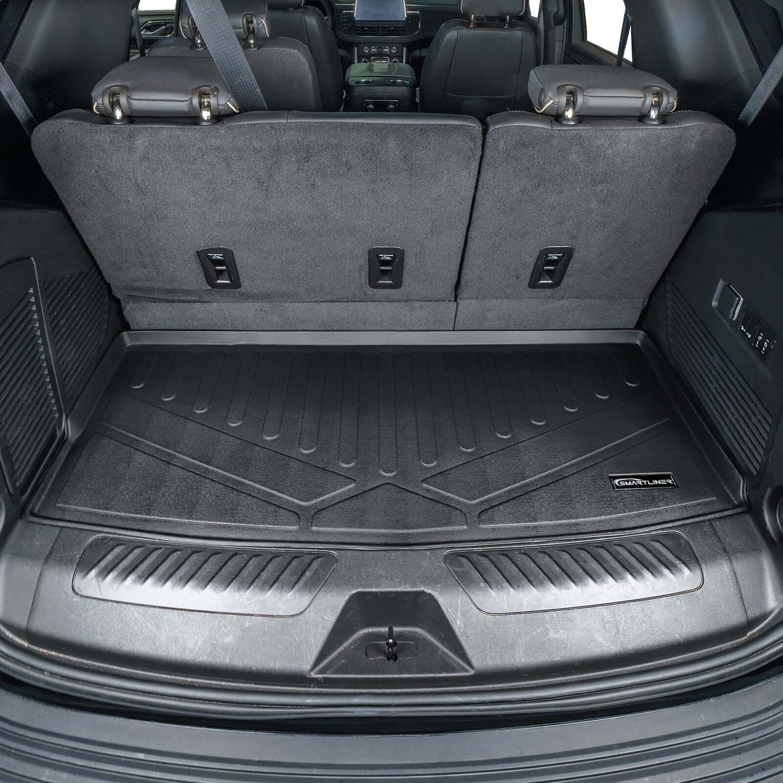SMARTLINER Custom Fit Floor Liners For 2021-2025 Chevrolet Tahoe/ GMC Yukon with 2nd Row Bucket Seats