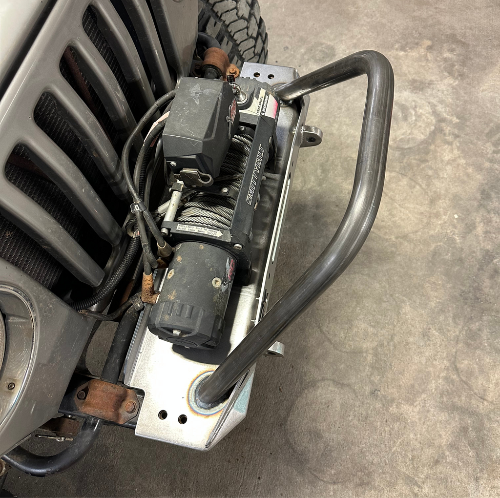 Front Diamond Series Stubby Bumper for Jeep TJ Wrangler (97-06) By Gatekeeper Off-Road