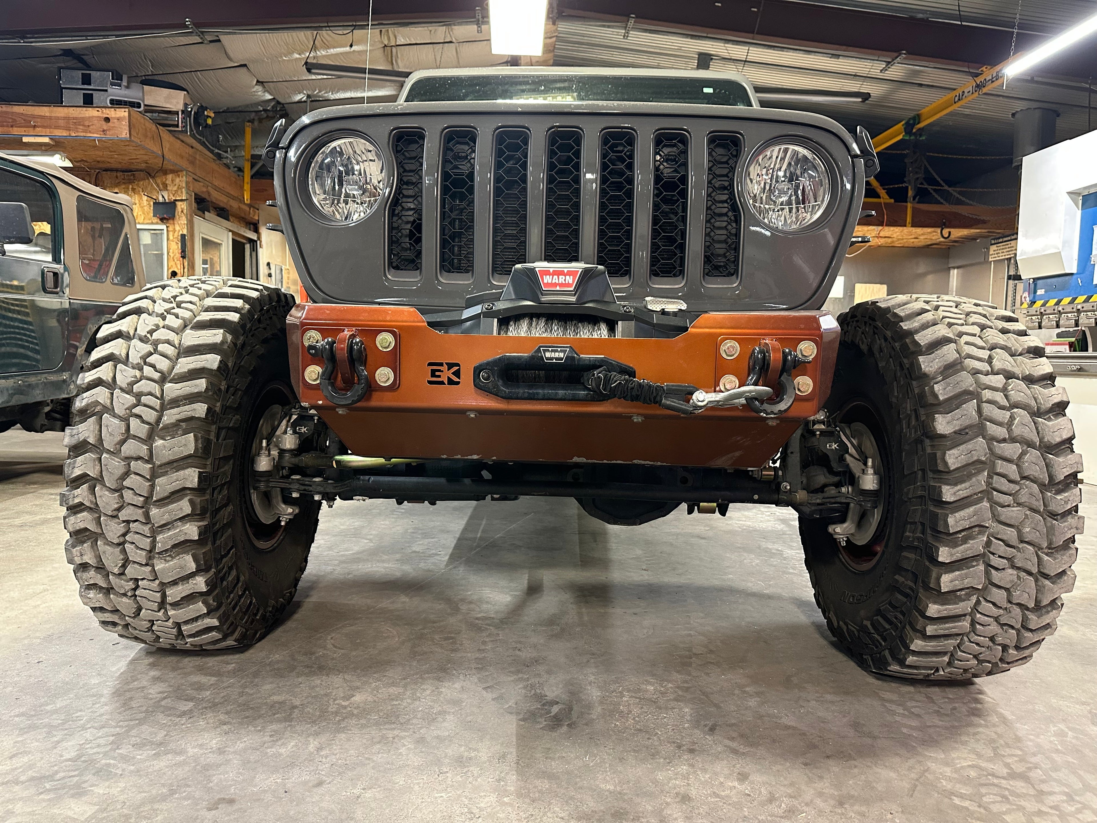 Gauntlet Front Bumper w/Winch Plate for Jeep JL/JT  (2018-2024) By Gatekeeper Off-Road
