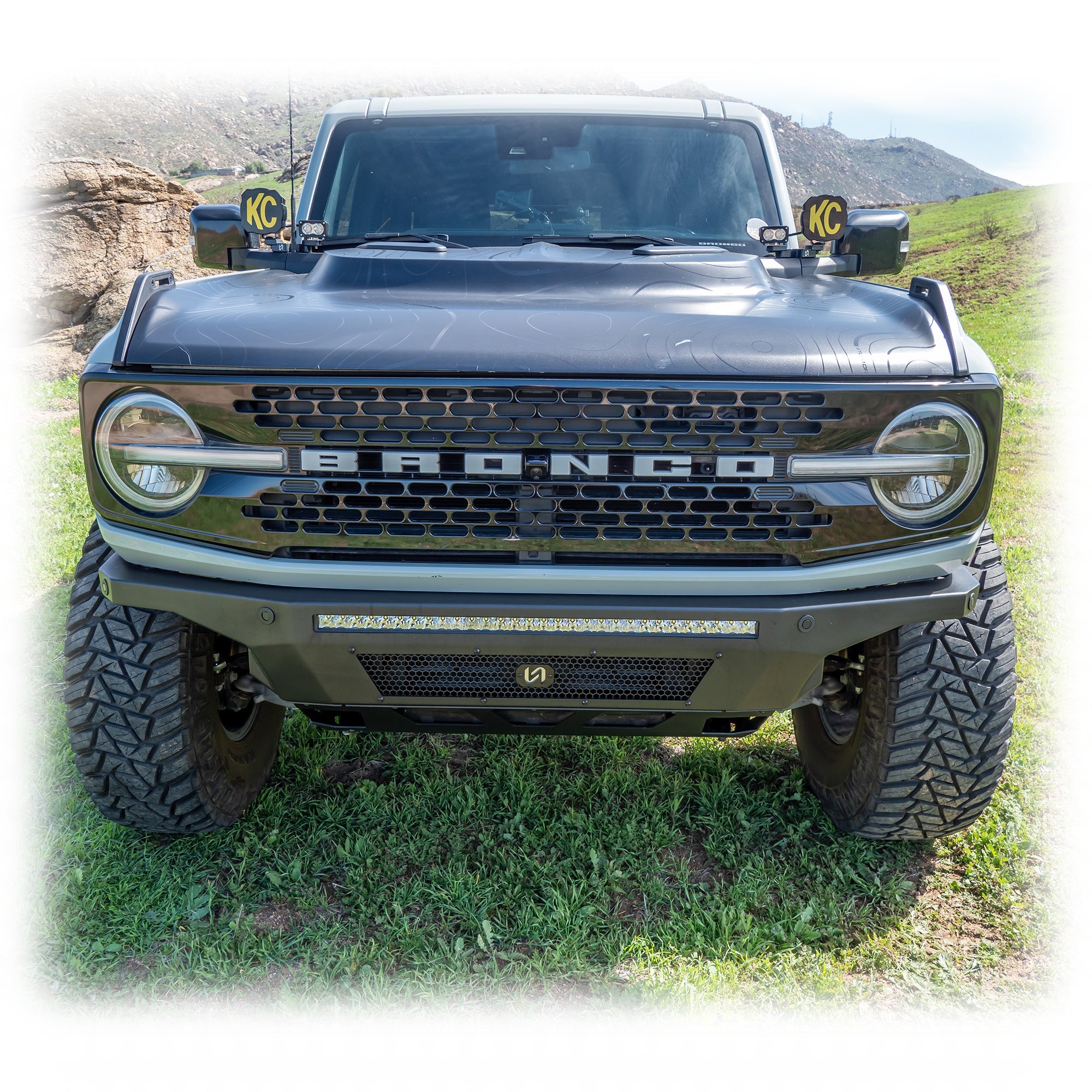 Turn Offroad 2021+ Ford Bronco Hyperlyte Front Bumper & Skid Plate