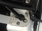strut brace / strut bar
